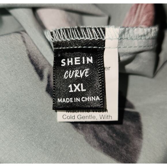 SHEIN Feather Print Tank Top - Size 1X - Picture 5 of 6